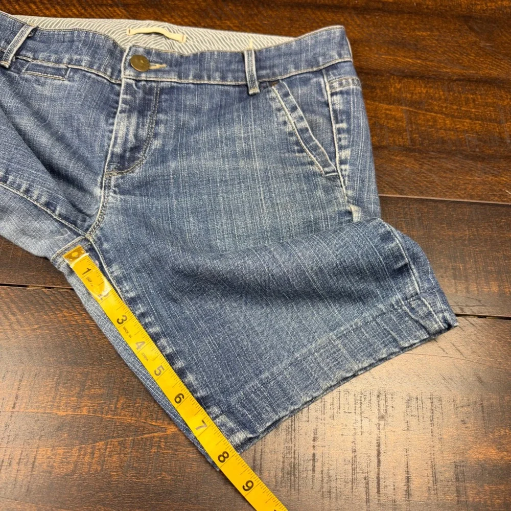 Gap Vintage Bermuda Shorts Dark Ant Denim Medium Wash Women's Size 8 Y2K Casual
